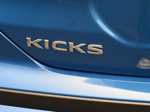 New 2025 Nissan Kicks Play S FWD image 4