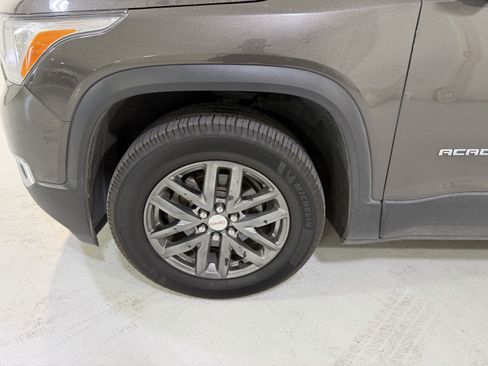 Used 2019 GMC Acadia SLT image 9