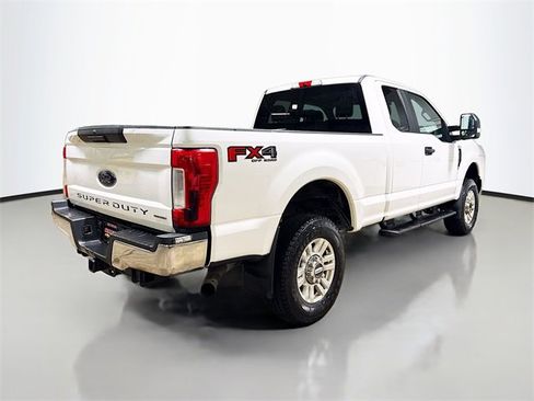 Used 2017 Ford F350 XL image 7