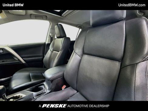 Used 2014 Toyota RAV4 Limited AWD/4WD image 12