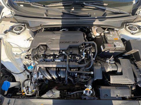 Used 2025 Kia K4 LXS image 31