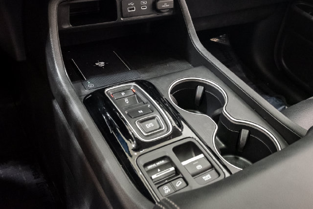 Used 2025 Honda Pilot Touring image 23