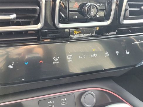 New 2026 Nissan Sentra SV w/ SV Convenience Package image 15