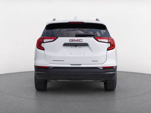 Certified 2024 GMC Terrain SLT w/ Infotainment Package II AWD/4WD image 6