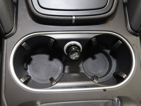 Used 2023 Porsche Cayenne Coupe image 51