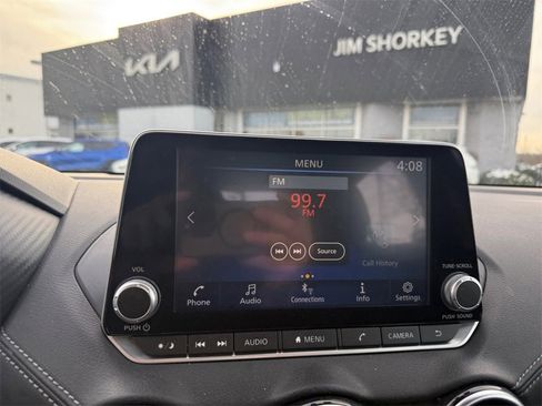 Used 2023 Nissan Sentra SV image 19