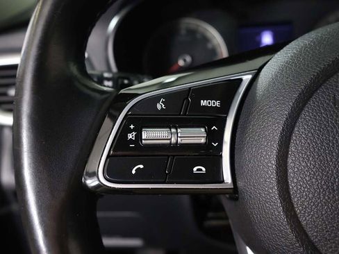 Used 2020 Kia Optima Premium image 44