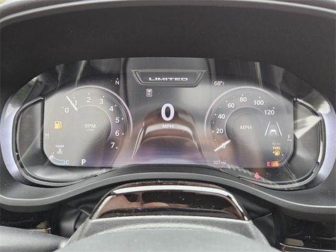 New 2025 RAM 1500 Limited image 24