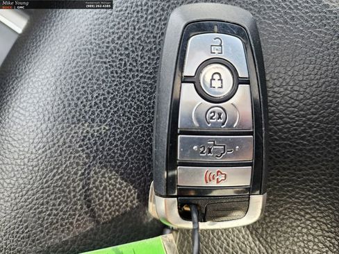 Used 2019 Ford F150 Lariat w/ Equipment Group 502A Luxury AWD/4WD image 61