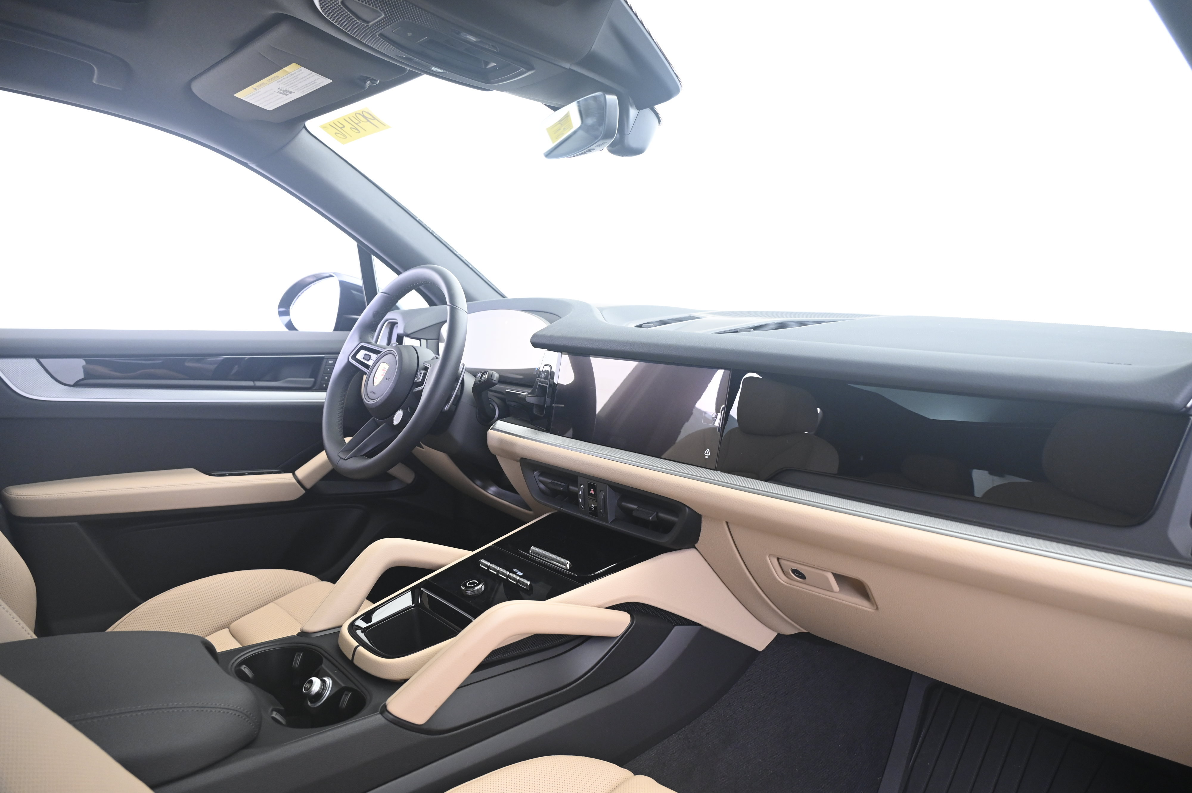 Certified 2026 Porsche Cayenne AWD/4WD image 22