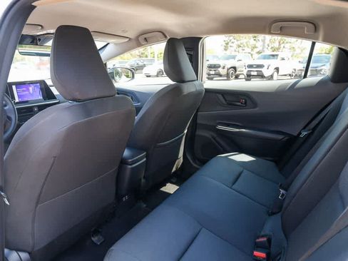 Used 2024 Toyota Prius LE FWD image 18