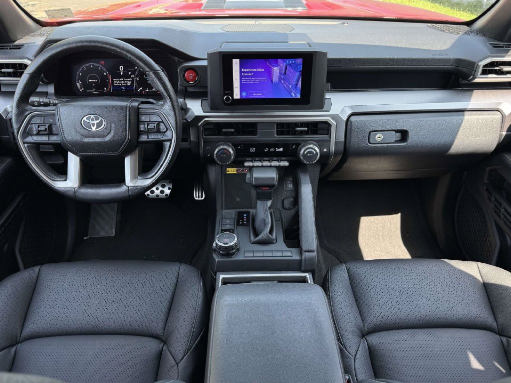 Used 2025 Toyota 4Runner TRD Sport AWD/4WD image 2