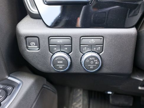 New 2026 GMC Sierra 1500 Elevation image 21