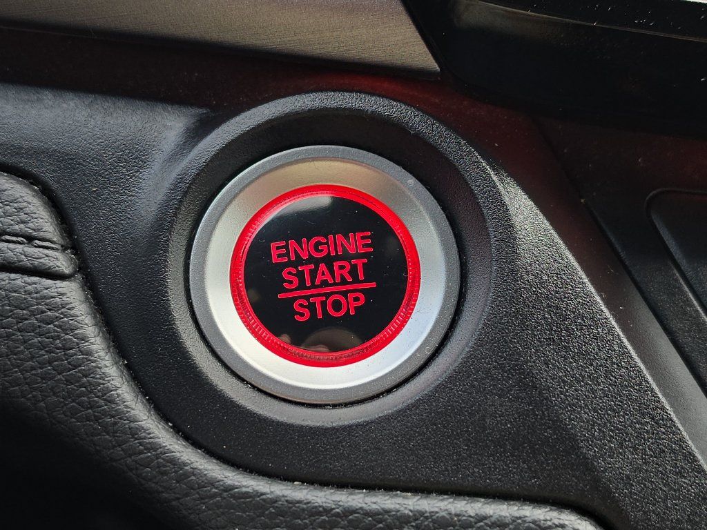 Used 2025 Honda Odyssey Sport-L image 29