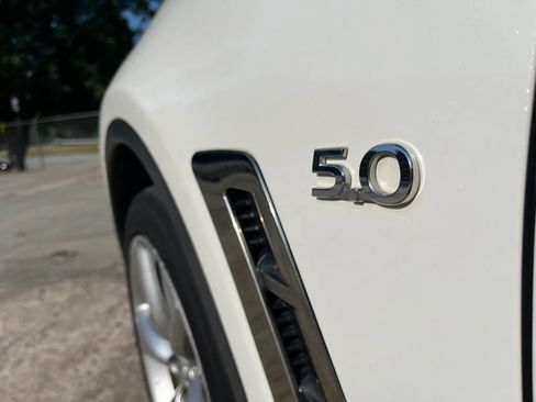 Used 2014 INFINITI QX70 AWD w/ Sport Technology Package image 4