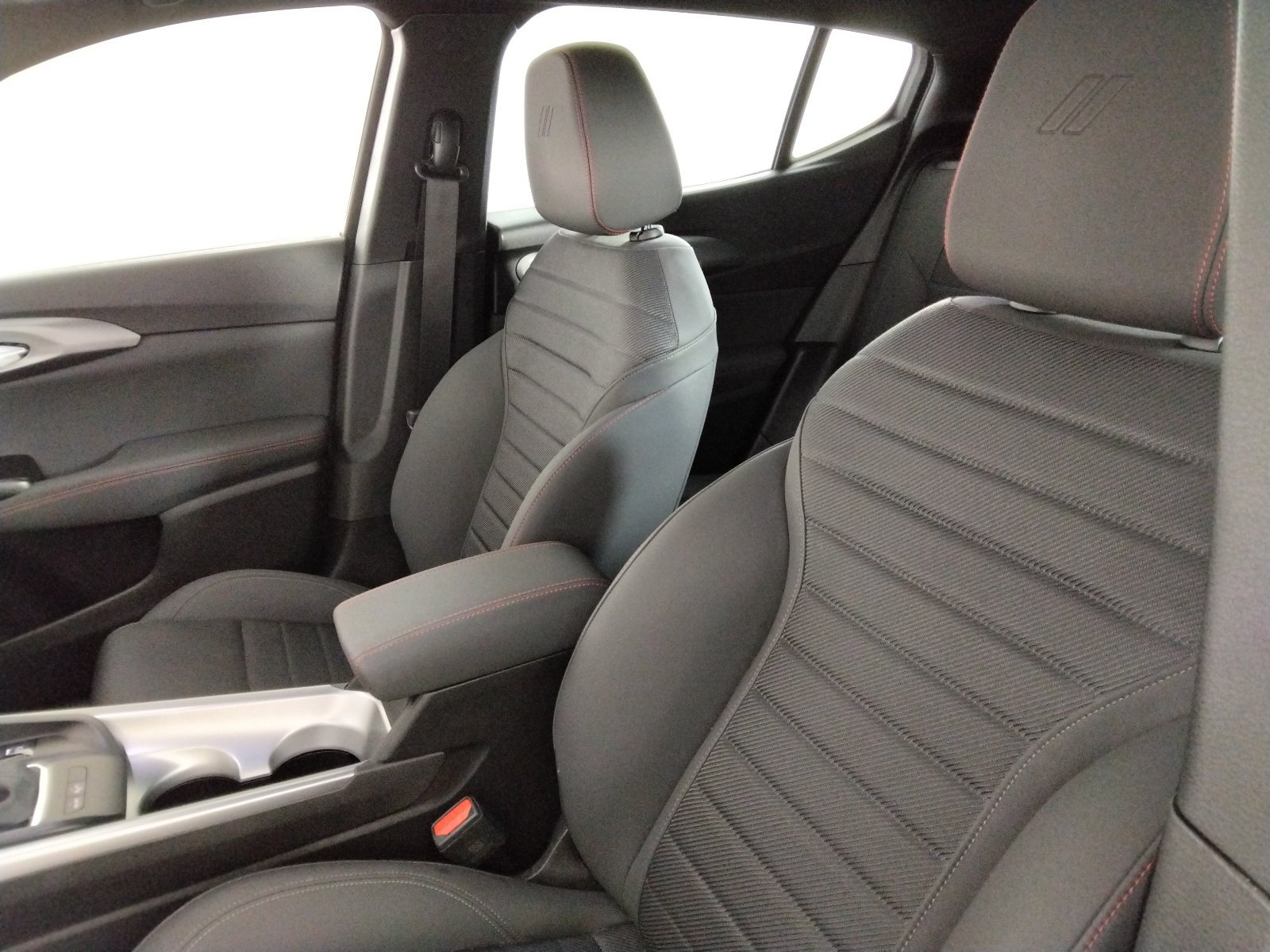 Used 2025 Dodge Hornet GT AWD/4WD image 27