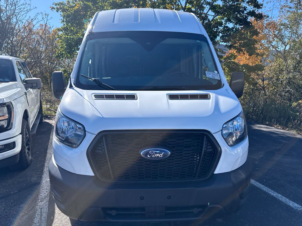 Used 2023 Ford Transit 250 148 High Roof Extended RWD image 2