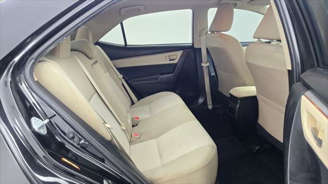 Used 2016 Toyota Corolla LE FWD image 19