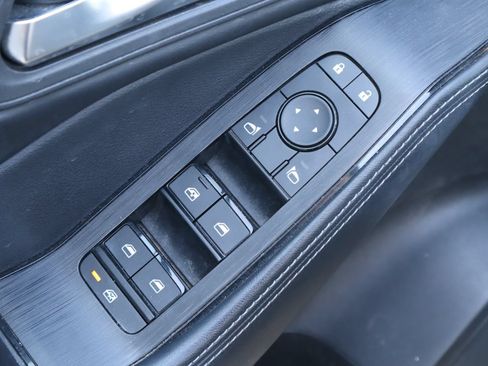 Used 2024 Nissan Rogue SV FWD image 20