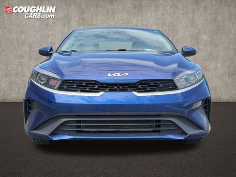 Used 2024 Kia Forte LXS FWD image 2