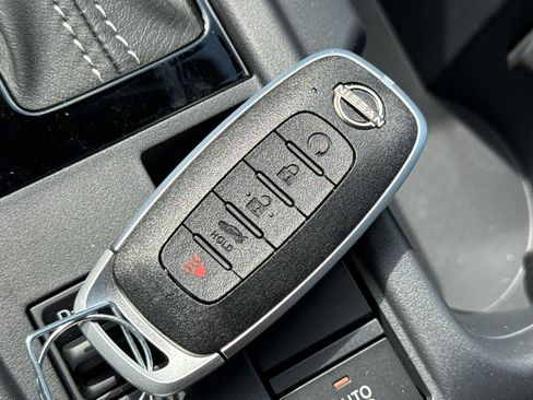New 2027 Nissan Sentra SV FWD image 35