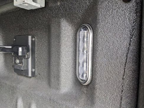 Used 2022 Ford F150 Lariat w/ Equipment Group 502A High image 26