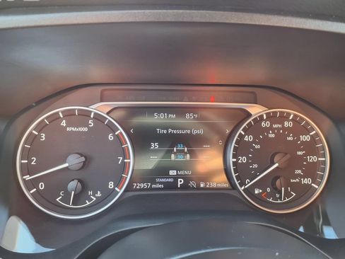 Used 2024 Nissan Rogue SV FWD image 3