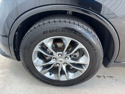 Used 2019 Dodge Durango GT image 11