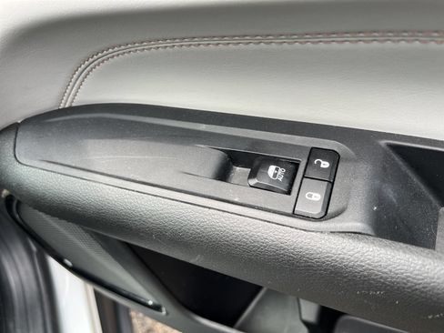 Used 2025 Jeep Compass Limited AWD/4WD image 22