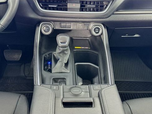 Used 2024 Toyota Grand Highlander XLE image 41