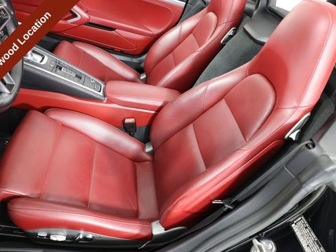 Used 2018 Porsche 718 Boxster S RWD image 10