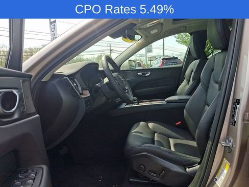 Certified 2023 Volvo XC60 B5 Plus AWD/4WD image 14