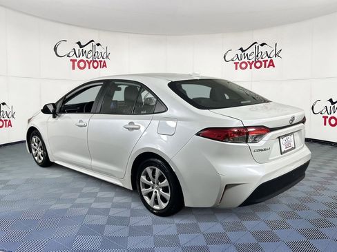Used 2024 Toyota Corolla LE image 5