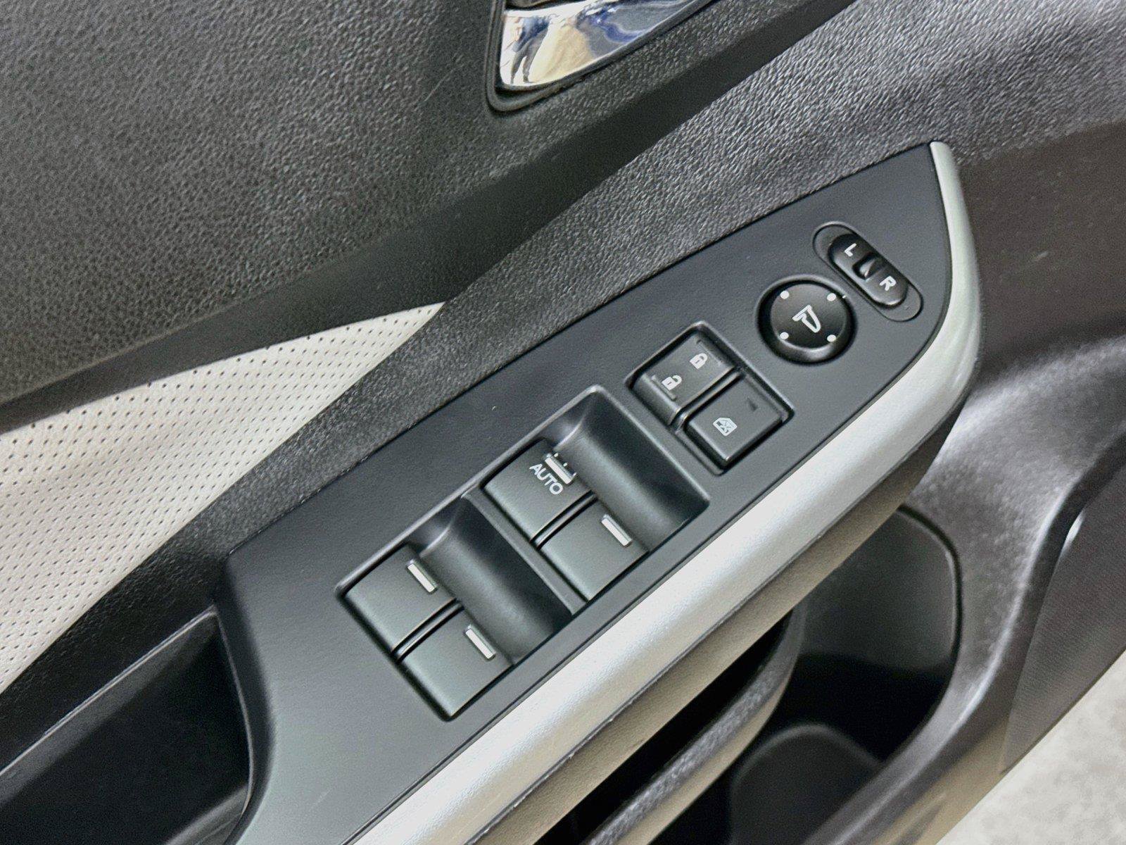 Used 2015 Honda CR-V EX-L image 21