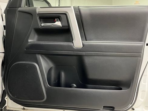 Used 2019 Toyota 4Runner SR5 Premium AWD/4WD image 55