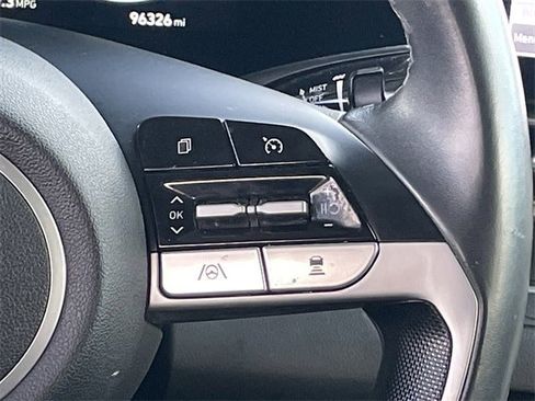 Used 2021 Hyundai Elantra Limited w/ Cargo Package image 14