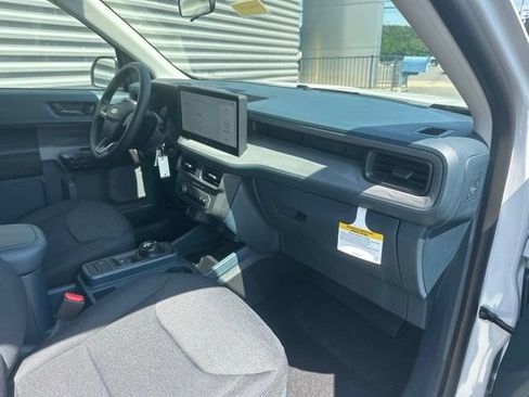 New 2026 Ford Maverick XL w/ Equipment Group 101A AWD/4WD image 32
