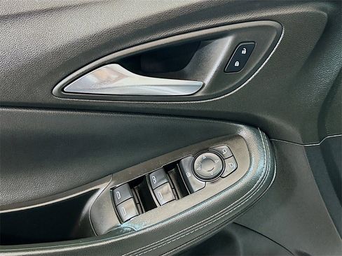 Used 2023 Buick Encore GX Select w/ Sport Touring Package image 15