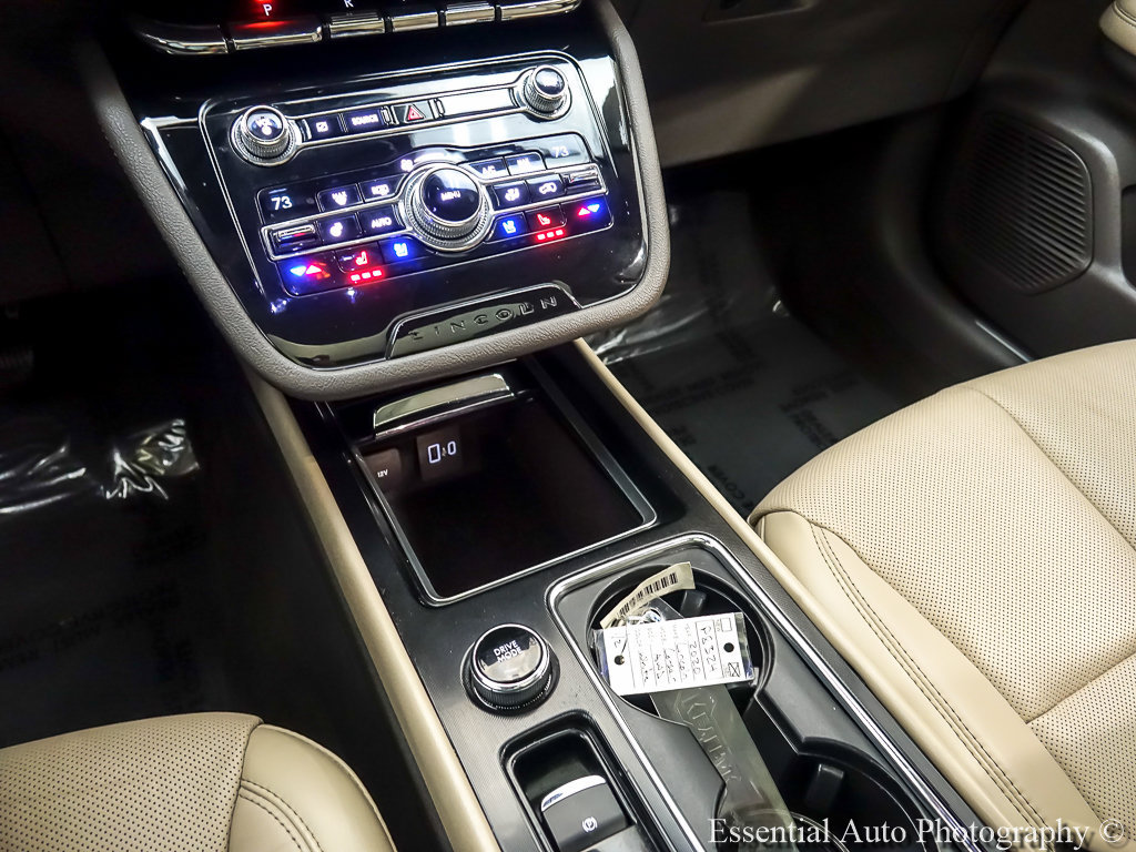 Used 2020 Lincoln Corsair AWD w/ Premium Package image 20
