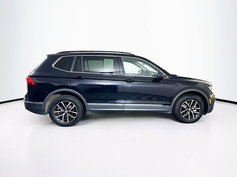 Used 2021 Volkswagen Tiguan SEL FWD image 10