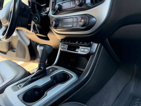 Used 2019 Chevrolet Colorado ZR2 AWD/4WD image 41