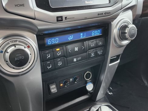 Used 2018 Toyota 4Runner Limited image 36