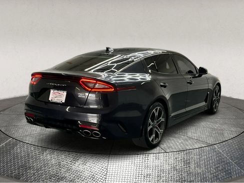 Used 2021 Kia Stinger GT1 image 8