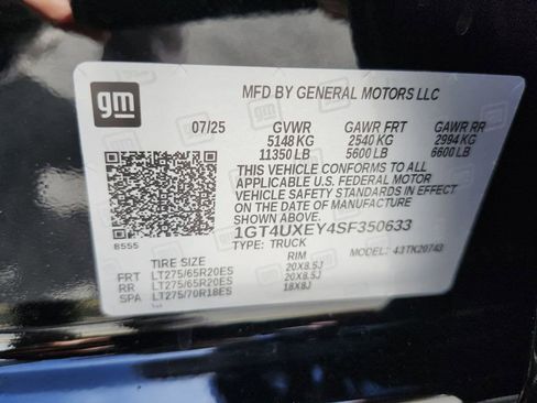 Certified 2025 GMC Sierra 2500 Denali Ultimate AWD/4WD image 36