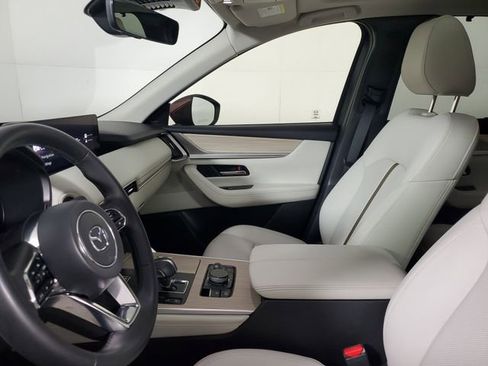 Used 2025 MAZDA CX-90 3.3 Turbo w/ Premium Plus Pkg image 23