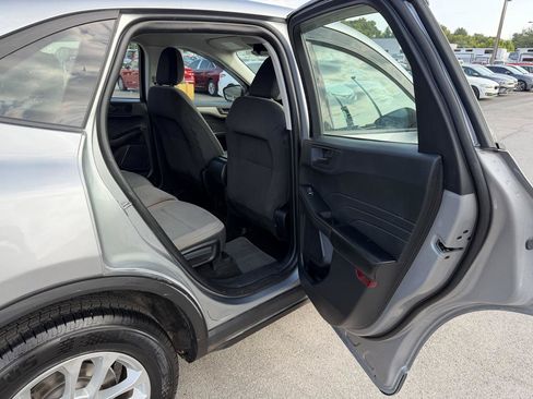 Used 2022 Ford Escape S AWD/4WD image 10