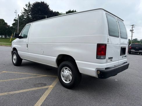 Used 2011 Ford E-250 and Econoline 250 w/ PWR Group RWD image 12