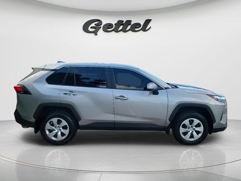 Used 2025 Toyota RAV4 LE FWD image 4