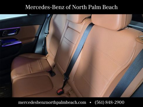Used 2023 Mercedes-Benz GLC 300 GLC 300 image 13
