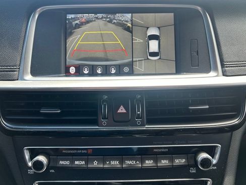 Used 2019 Kia Optima SX FWD image 13